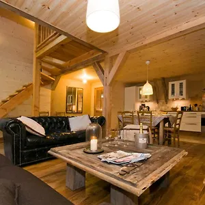 chalet-le-villarais.hotels-rhonealpes.com/